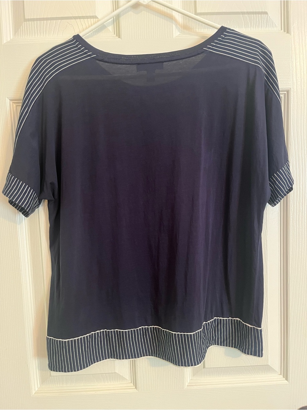 J Crew Blouse Navy with Cream Stripe Piping 100% Cotton Relaxed Fit Medium - Picture 3 of 4
